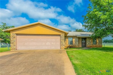 Welcome to 110 Lakewood Drive--an affordable, well-built brick on Gatesville Country Club in Texas - for sale on GolfHomes.com, golf home, golf lot