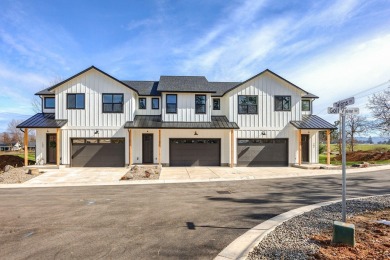 Discover modern living on the Robert Trent Jones Eagle Point on Eagle Point Golf Course in Oregon - for sale on GolfHomes.com, golf home, golf lot