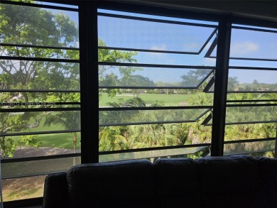 Discover the perfect opportunity to create your ideal home in on The Country Club At Boca Raton in Florida - for sale on GolfHomes.com, golf home, golf lot