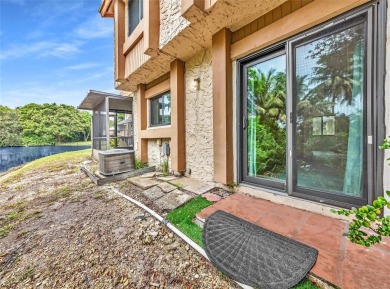 Spectacular 3-bed, 3-bath townhouse in Plantation with on Jacaranda Golf Club in Florida - for sale on GolfHomes.com, golf home, golf lot