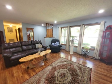 This well-kept ranch on Twin Lakes Golf Club in Arkansas - for sale on GolfHomes.com, golf home, golf lot