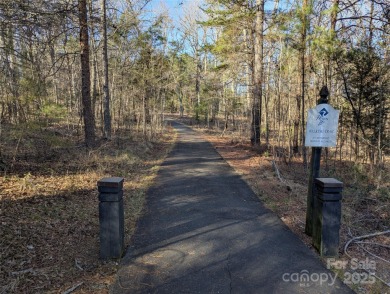 Beautiful cul-de-sac lot in the gated community of Heron Bay on Old North State Club at Uwharrie Point Golf community in North Carolina - for sale on GolfHomes.com, golf home, golf lot