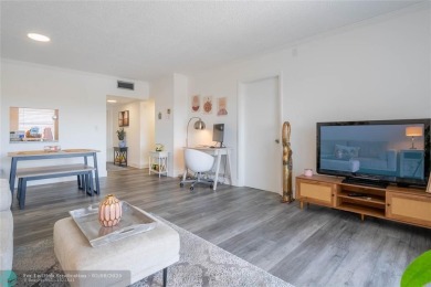 Discover the perfect blend of comfort and convenience in this on Oriole Golf and Tennis Club in Florida - for sale on GolfHomes.com, golf home, golf lot