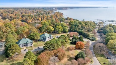 Welcome to this top-floor condo at the Kingsmill Resort, where on Kingsmill Resort and Golf Club in Virginia - for sale on GolfHomes.com, golf home, golf lot