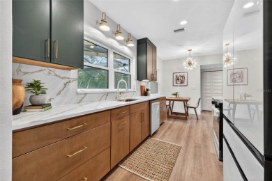 Welcome to this beautifully renovated, move-in ready pool home on The Renaisssance Vinoy Golf Club in Florida - for sale on GolfHomes.com, golf home, golf lot
