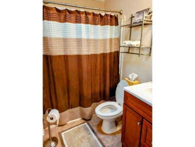 THIS IS A 2005 PALM HARBOR TRIPLE WIDE WITH OVER 1400 FEET OF on Southport Springs Golf Club in Florida - for sale on GolfHomes.com, golf home, golf lot