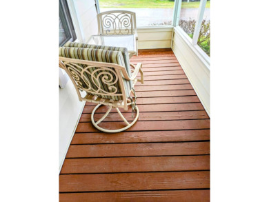 THIS IS A 2005 PALM HARBOR TRIPLE WIDE WITH OVER 1400 FEET OF on Southport Springs Golf Club in Florida - for sale on GolfHomes.com, golf home, golf lot