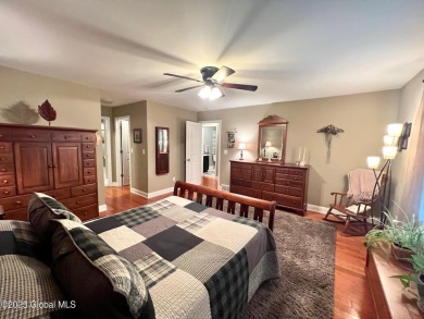 Welcome home to this move in ready 3 bedroom 2.5 baths townhouse on Town Of Colonie Golf Course in New York - for sale on GolfHomes.com, golf home, golf lot