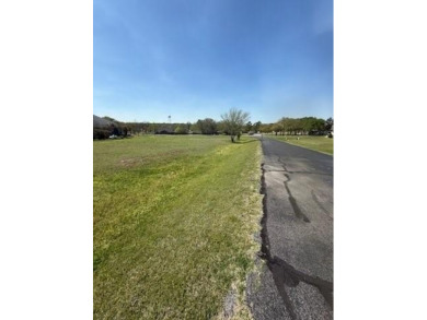 Nearly 22,000 sq ft to build your dream lake house on. Corner on Lake Kiowa Golf Course in Texas - for sale on GolfHomes.com, golf home, golf lot