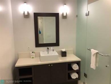 Investors opportunity! Great Deluxe corner unit 1 bedroom 2 full on Doral Golf Resort in Florida - for sale on GolfHomes.com, golf home, golf lot