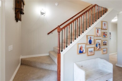 Beautiful Home in Bella Vista! Covered front porch and on Bella Vista - Metfield Golf Complex and Country Club in Arkansas - for sale on GolfHomes.com, golf home, golf lot