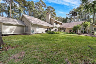 Welcome to 25 Martingale E. This stately property sits behind on Belfair Golf Club in South Carolina - for sale on GolfHomes.com, golf home, golf lot