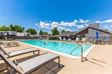 This gorgeous 2 bed 2 bath AMAZING floor plan in the Ridgeline on Broken Tee Golf Course in Colorado - for sale on GolfHomes.com, golf home, golf lot