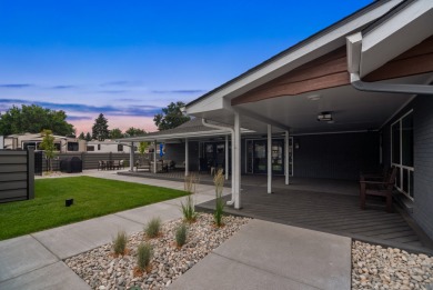 This gorgeous 2 bed 2 bath AMAZING floor plan in the Ridgeline on Broken Tee Golf Course in Colorado - for sale on GolfHomes.com, golf home, golf lot