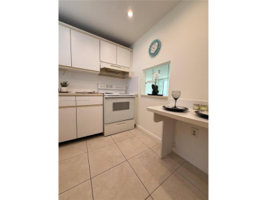 Freshly painted 1-bedroom, 1-bathroom condo located on the on Sunrise Lakes Phase III in Florida - for sale on GolfHomes.com, golf home, golf lot