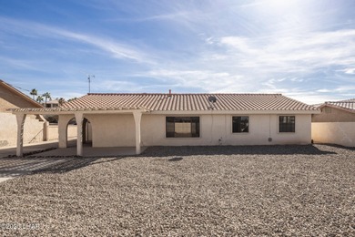 Ideally located just minutes from the golf course, this on London Bridge Golf Course in Arizona - for sale on GolfHomes.com, golf home, golf lot