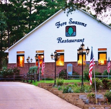 Holly Lake Ranch, Texas - If you are looking for a move in ready on Holly Lake Ranch Golf Club in Texas - for sale on GolfHomes.com, golf home, golf lot