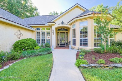A custom built POOL home on close to 1/2 acre in the wooded area on Magnolia Point Golf and Country Club in Florida - for sale on GolfHomes.com, golf home, golf lot