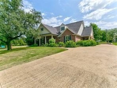 You're Going to Love This One!
Step into elegance with this on Pecan Plantation Country Club in Texas - for sale on GolfHomes.com, golf home, golf lot