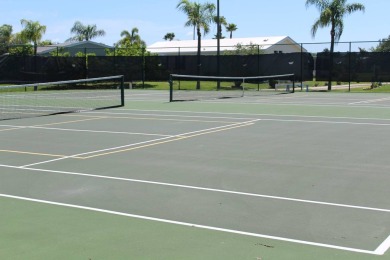 Welcome to this beautifully updated 2-bedroom, 2-bathroom home on Sabal Springs Golf and Racquet Club in Florida - for sale on GolfHomes.com, golf home, golf lot