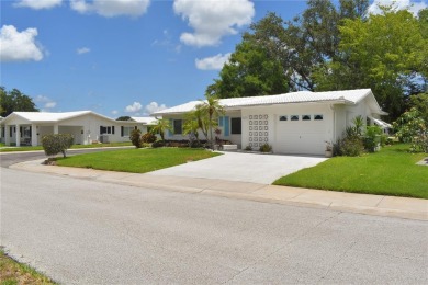 Location, location, location, Thinking of a change. Imagine on Mainlands Golf Club in Florida - for sale on GolfHomes.com, golf home, golf lot