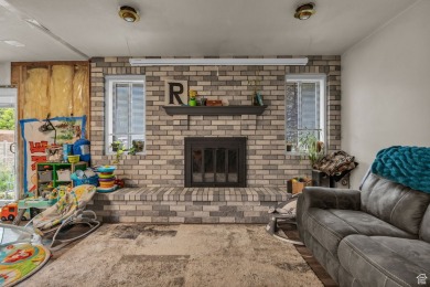 This property at 926 N 400 E in American Fork offers a rare on Fox Hollow Golf Course in Utah - for sale on GolfHomes.com, golf home, golf lot