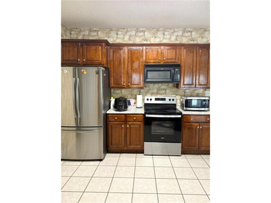 Welcome to this private home tucked in the River North Golf on Canongate At Healy Point Country Club in Georgia - for sale on GolfHomes.com, golf home, golf lot