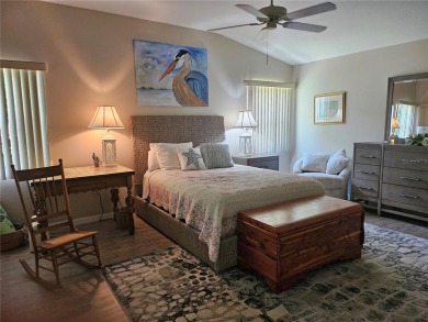 Move-ready 3 bedroom, 2 bath villa in Brentwood with 9 hole on Brentwood Farms Golf Club in Florida - for sale on GolfHomes.com, golf home, golf lot