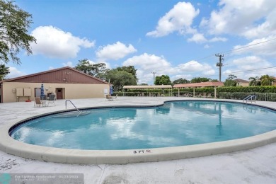 Welcome to this 1st floor, 2/2 in beautiful, quiet Palm Springs on Oriole Golf and Tennis Club in Florida - for sale on GolfHomes.com, golf home, golf lot