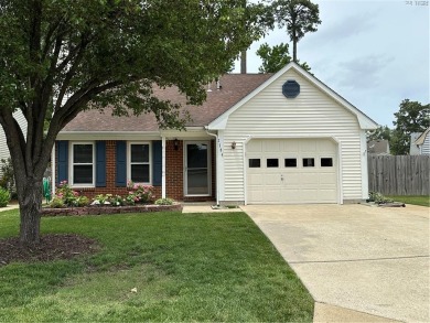 Welcome to this cozy two story transitional colonial, where you on Honey Bee Golf Club in Virginia - for sale on GolfHomes.com, golf home, golf lot