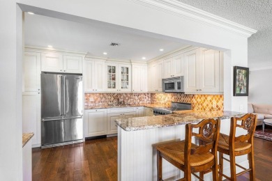 Step inside and be greeted by an inviting spacious layout. Make on Quail Ridge Golf Course and Country Club in Florida - for sale on GolfHomes.com, golf home, golf lot