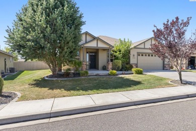 Welcome home! This beautiful 3 bedroom, 2 bathroom rambler is on Horn Rapids Golf Club in Washington - for sale on GolfHomes.com, golf home, golf lot