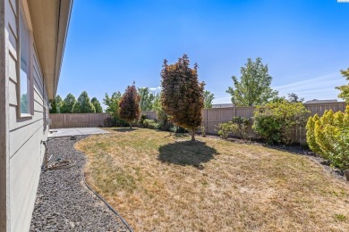 Welcome home! This beautiful 3 bedroom, 2 bathroom rambler is on Horn Rapids Golf Club in Washington - for sale on GolfHomes.com, golf home, golf lot