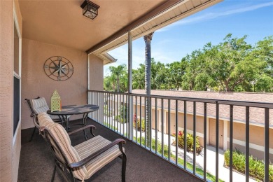 Welcome to your dream home, a beautifully updated, fully on Heritage Oaks Golf and Country Club in Florida - for sale on GolfHomes.com, golf home, golf lot
