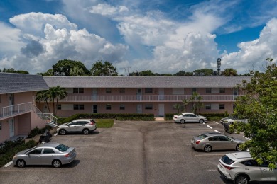 WOW!! CHECK OUT THE AMAZING VIEWS from this private 2 br/1.5 ba on The Little Club in Florida - for sale on GolfHomes.com, golf home, golf lot