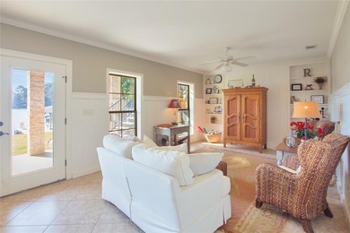 This stunning 4-bedroom, custom built 3408 sq ft lake front home on Hide-A-Way Lake Golf Course in Texas - for sale on GolfHomes.com, golf home, golf lot