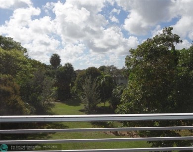 OUTSTANDING GOLF COURSE VIEWS from this 3 bedroom 2 bath bright on Palm-Aire Country Club and Resort - Palms in Florida - for sale on GolfHomes.com, golf home, golf lot