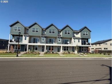 Way below current 30 year interest rate available with preferred on  in Oregon - for sale on GolfHomes.com, golf home, golf lot
