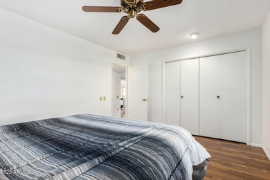 Charming 2-bedroom Gemini home in the vibrant 55+ community of on Sun City Lakes West and East in Arizona - for sale on GolfHomes.com, golf home, golf lot