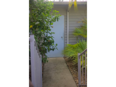 Anxious Seller- Relocating, Make Offer.   Enjoy stunning sunsets on Pine Lakes Country Club in Florida - for sale on GolfHomes.com, golf home, golf lot