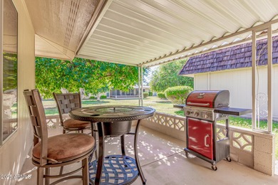 Charming 2-bedroom Gemini home in the vibrant 55+ community of on Sun City Lakes West and East in Arizona - for sale on GolfHomes.com, golf home, golf lot