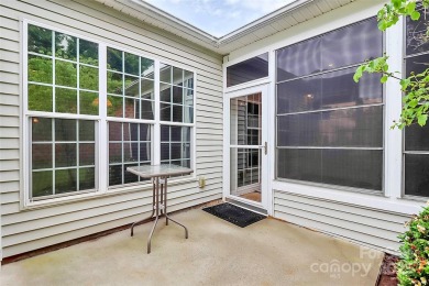 Well-Maintained 3-Bedroom, 2-bath, golf cart included! In the on Carolina Lakes Golf Club, LLC in South Carolina - for sale on GolfHomes.com, golf home, golf lot