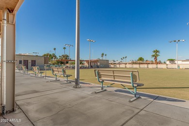 Charming 2-bedroom Gemini home in the vibrant 55+ community of on Sun City Lakes West and East in Arizona - for sale on GolfHomes.com, golf home, golf lot