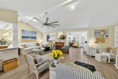 MOTIVATED SELLER!
Waterfront Luxury Living in highly on Sandestin Golf and Beach Resort - The Links in Florida - for sale on GolfHomes.com, golf home, golf lot