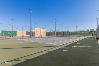 Charming 2-bedroom Gemini home in the vibrant 55+ community of on Sun City Lakes West and East in Arizona - for sale on GolfHomes.com, golf home, golf lot