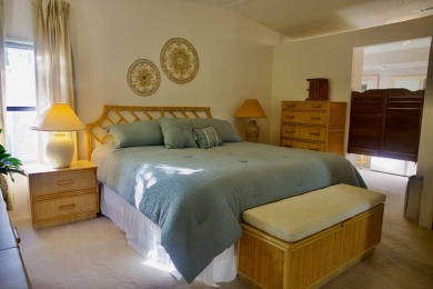 Anxious Seller- Relocating, Make Offer.   Enjoy stunning sunsets on Pine Lakes Country Club in Florida - for sale on GolfHomes.com, golf home, golf lot
