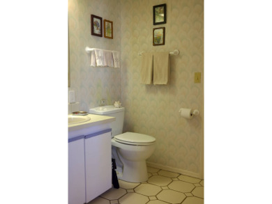 Anxious Seller- Relocating, Make Offer.   Enjoy stunning sunsets on Pine Lakes Country Club in Florida - for sale on GolfHomes.com, golf home, golf lot