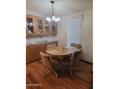 This is a wonderfully furnished 3 bedroom 3 bath home. Great on 3 Parks Fairways in Arizona - for sale on GolfHomes.com, golf home, golf lot