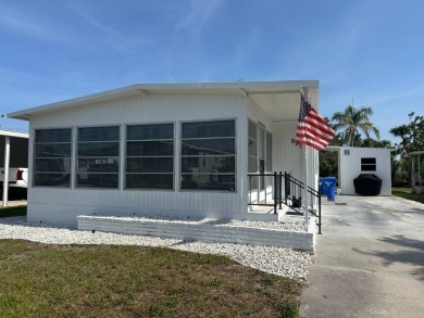 991 Haiti E Venice FL  34285  Bay Indies 55+ Mobile Home on Bird Bay Executive Golf Club in Florida - for sale on GolfHomes.com, golf home, golf lot