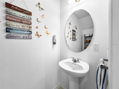 Stylish  Convenient Living in Davenport - USDA Financing on Ridgewood Lakes Golf and Country Club in Florida - for sale on GolfHomes.com, golf home, golf lot